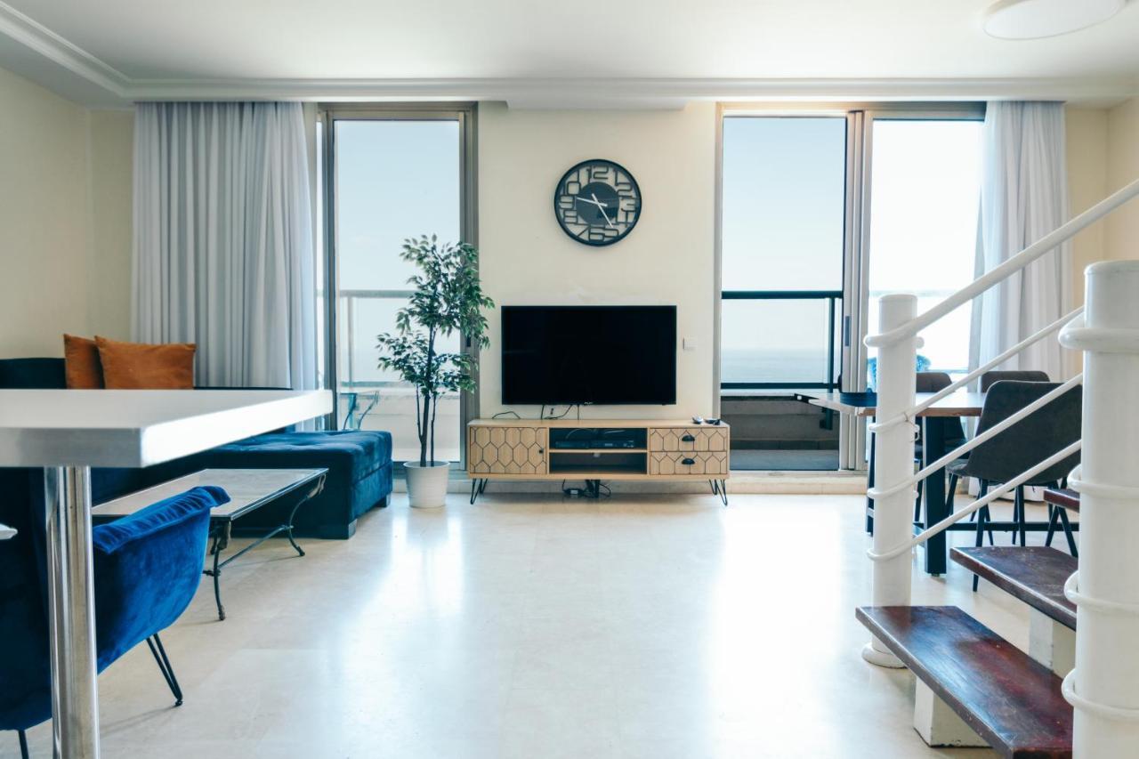 Almog Beach Apartments מגדלי חוף הכרמל חיפה Ngoại thất bức ảnh