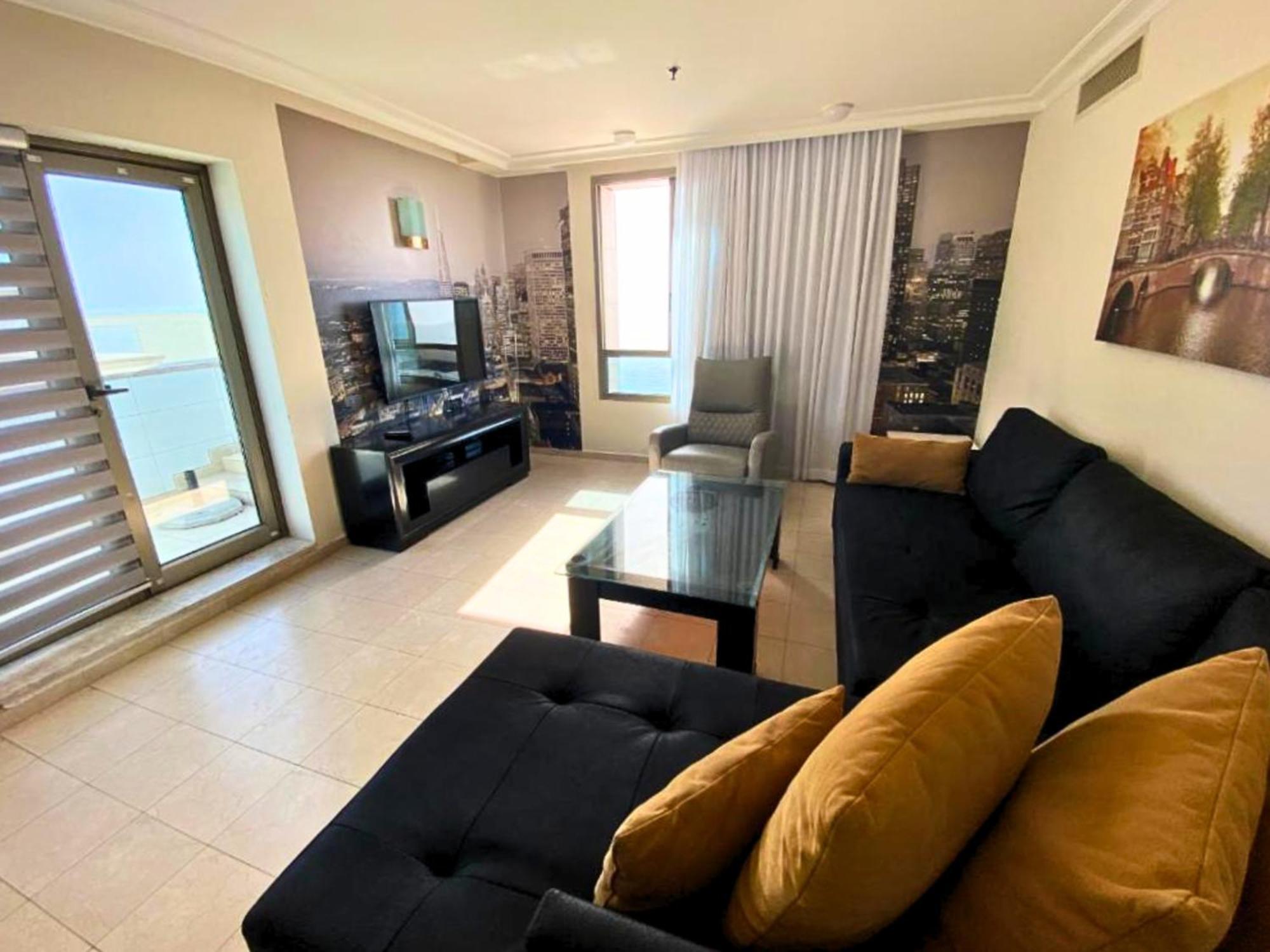Almog Beach Apartments מגדלי חוף הכרמל חיפה Ngoại thất bức ảnh