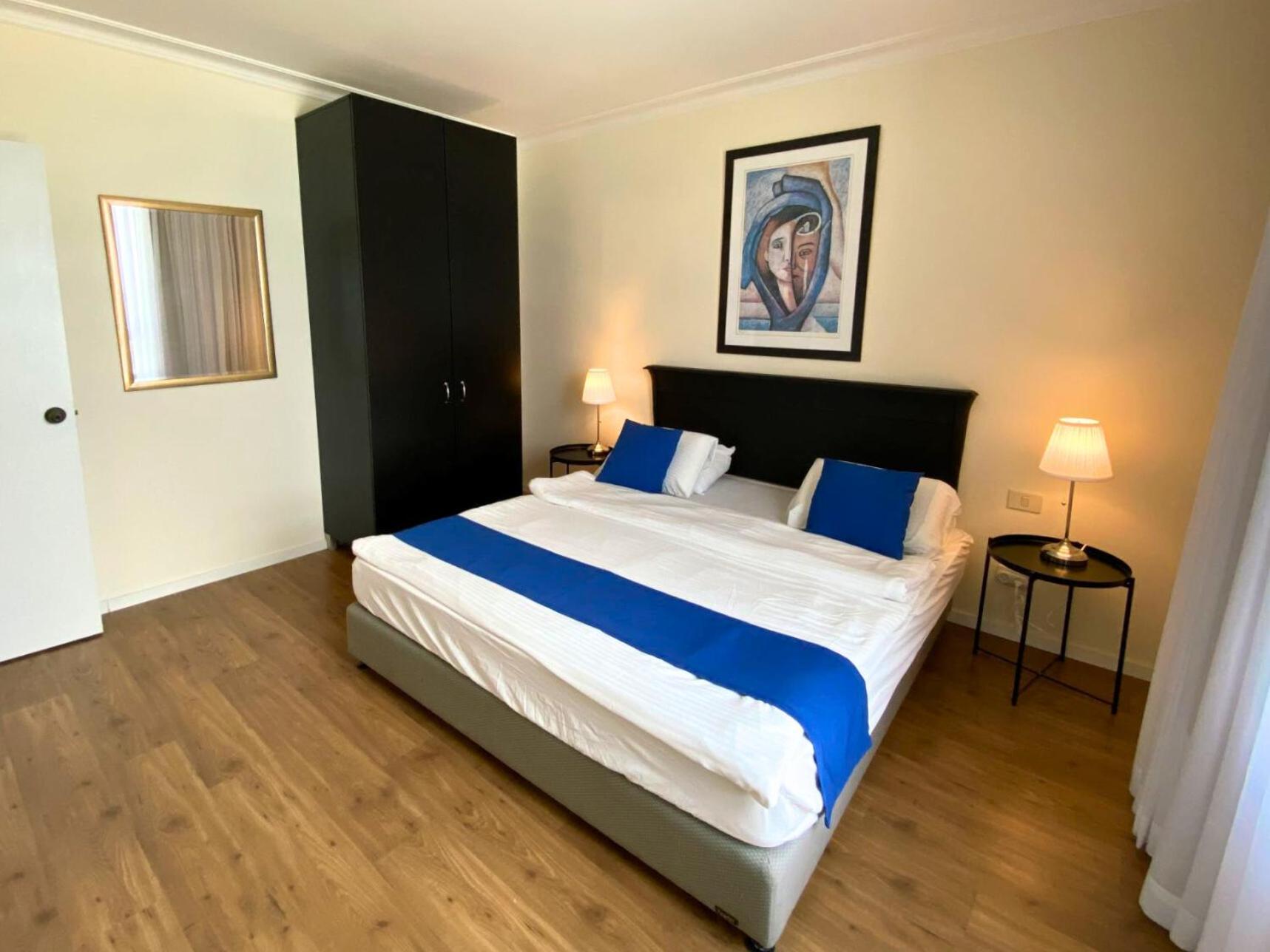 Almog Beach Apartments מגדלי חוף הכרמל חיפה Ngoại thất bức ảnh