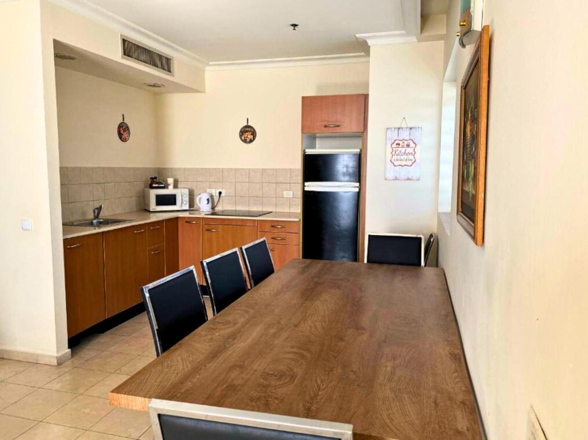 Almog Beach Apartments מגדלי חוף הכרמל חיפה Ngoại thất bức ảnh